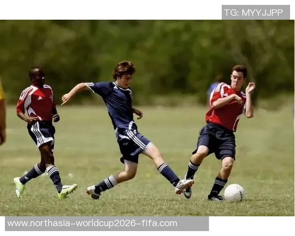 足球比赛的英文表达及相关术语解析，助你轻松掌握足球语言技巧